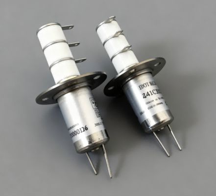 Αγορά JPK41 seri Small Volume High Voltage Vacuum Relay με DC5KV λειτουργική τάση 30A ρεύμα και 12V/24V σπείρα τάση online manufacture